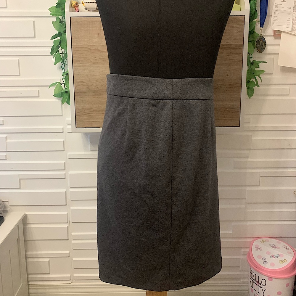 Dark grey pencil skirt by Karl Lagerfeld Paris